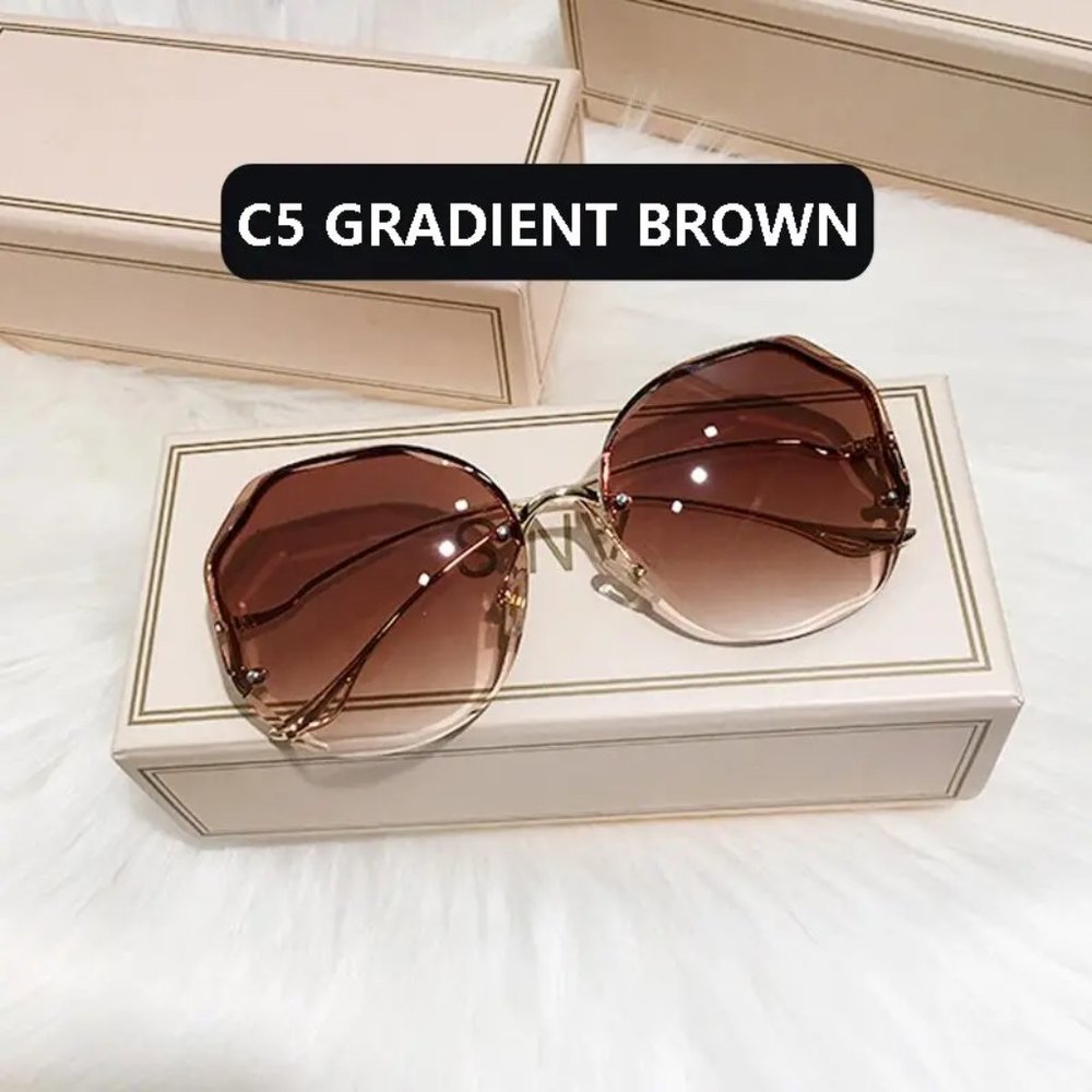 Oversized fashion sunglasses NWT